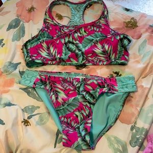 Girls 2 piece swim suit